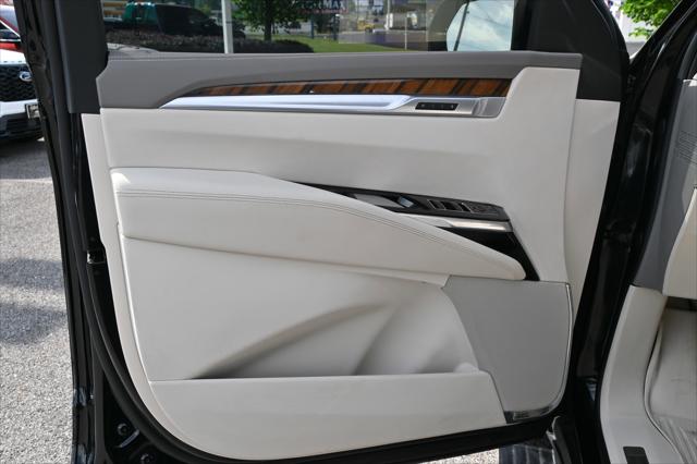 2025 Cadillac Escalade ESV Sport Platinum