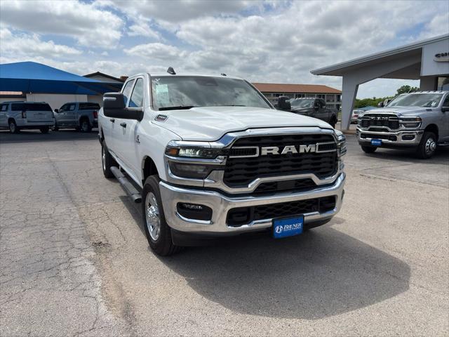2026 RAM Ram 2500 RAM 2500 TRADESMAN CREW CAB 4X4 8 BOX