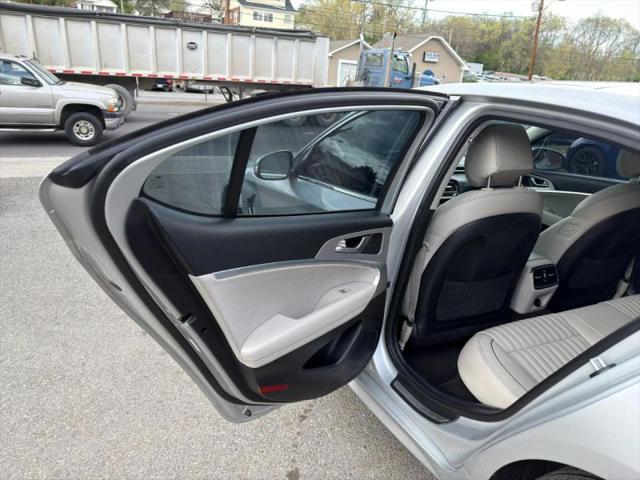 2019 Genesis G70 3.3T Advanced