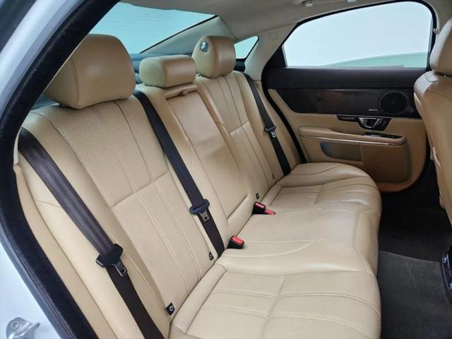 2015 Jaguar XJ XJ