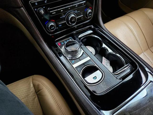 2015 Jaguar XJ XJ