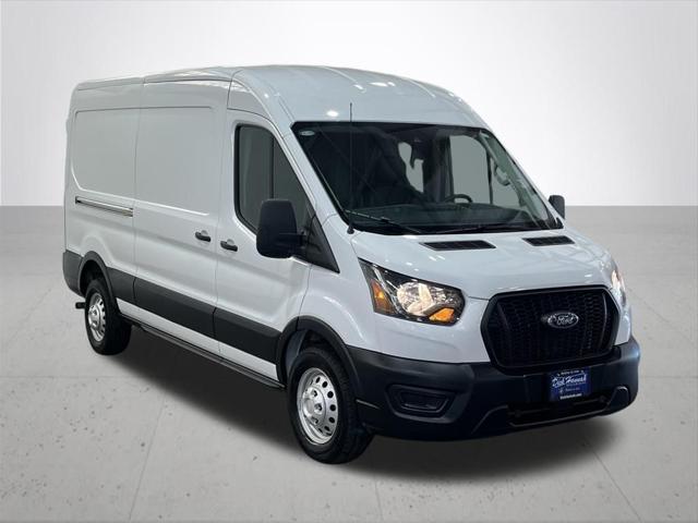 2025 Ford Transit Cargo Van Base
