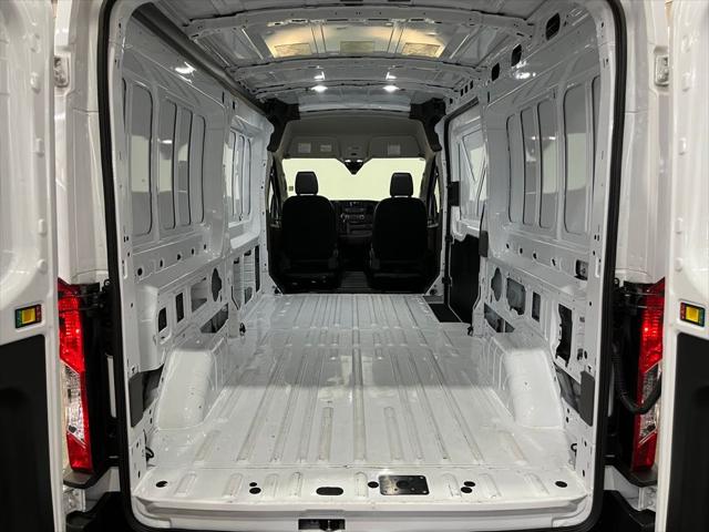 2025 Ford Transit Cargo Van Base