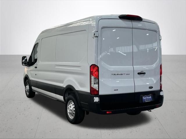 2025 Ford Transit Cargo Van Base