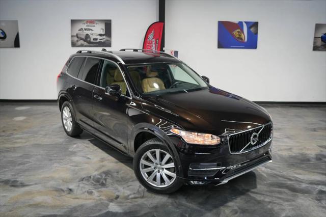 2016 Volvo XC90 T6 Momentum