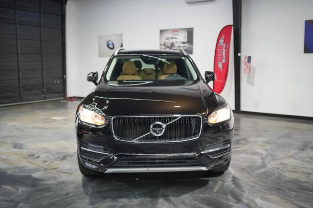 2016 Volvo XC90 T6 Momentum