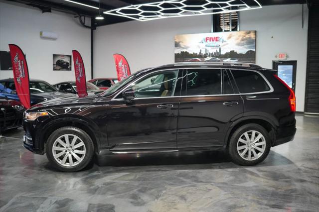 2016 Volvo XC90 T6 Momentum
