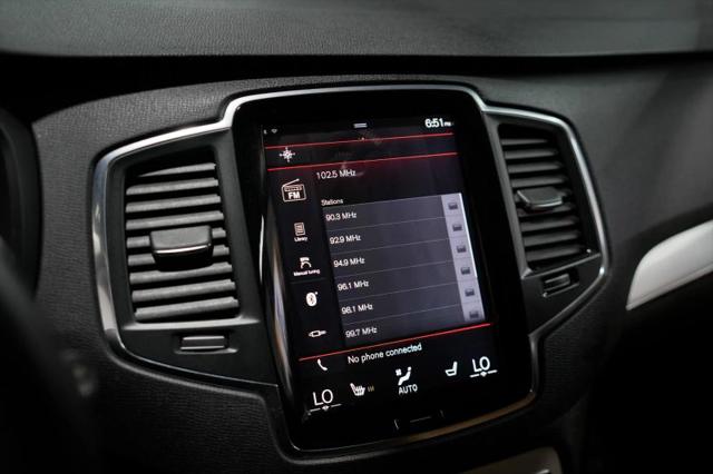 2016 Volvo XC90 T6 Momentum