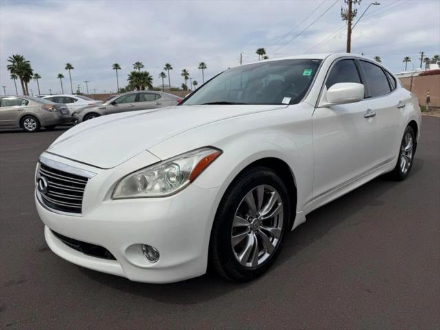 2012 INFINITI M56 M56
