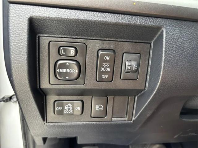 2018 Toyota Tundra SR5 4.6L V8