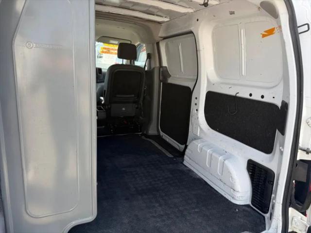 2019 Nissan NV200 S