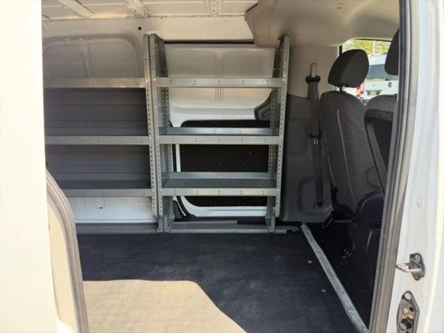 2019 Nissan NV200 S