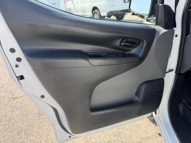 2019 Nissan NV200 S