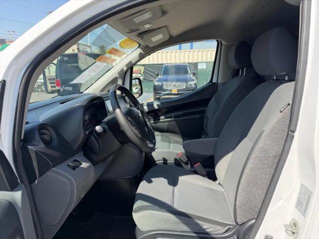 2019 Nissan NV200 S