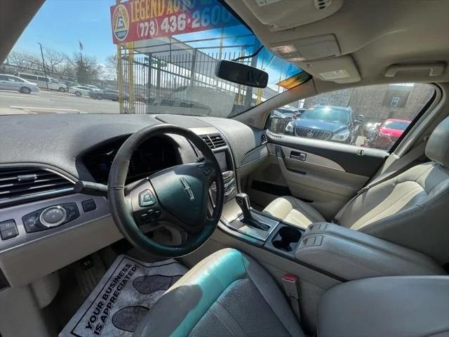 2012 Lincoln MKX Base