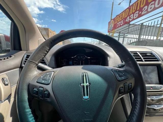 2012 Lincoln MKX Base