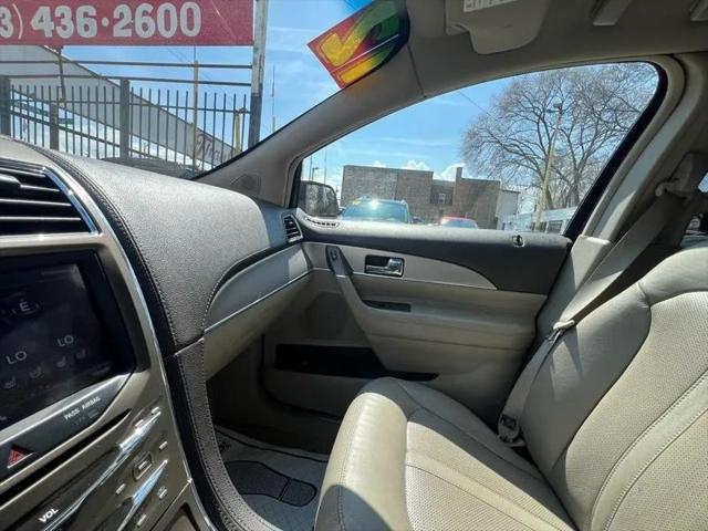 2012 Lincoln MKX Base