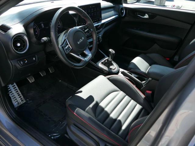 2023 Kia Forte GT Manual
