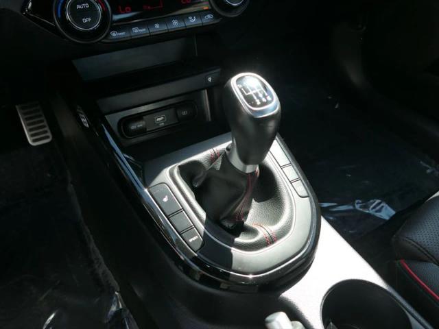 2023 Kia Forte GT Manual