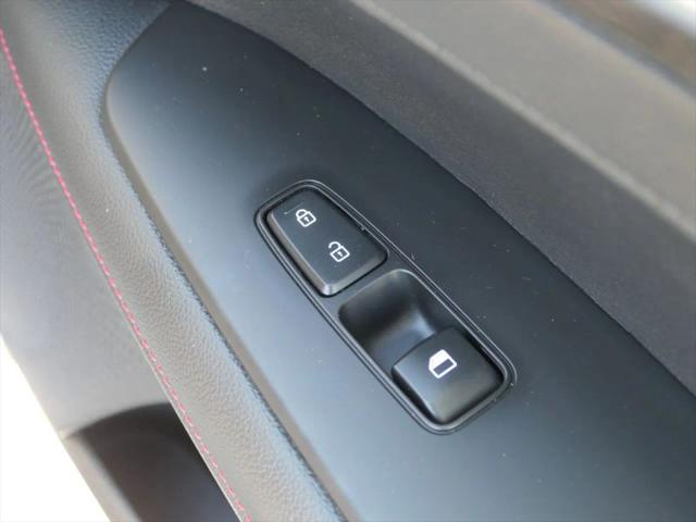 2023 Kia Forte GT Manual