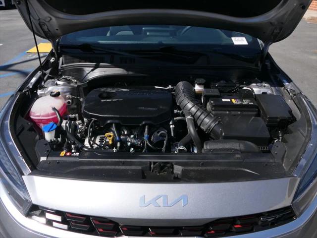 2023 Kia Forte GT Manual
