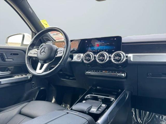 2023 Mercedes-Benz EQB 300 4MATIC