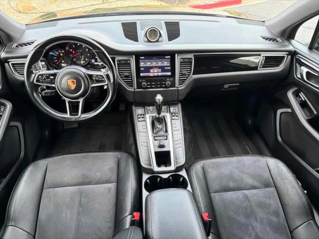 2018 Porsche Macan Base