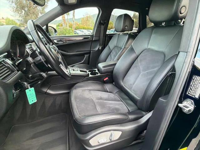 2018 Porsche Macan Base