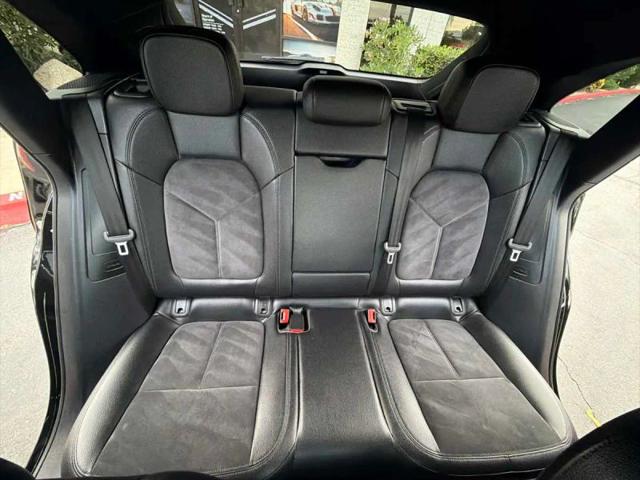2018 Porsche Macan Base