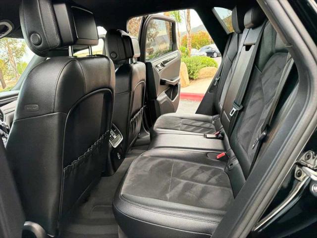 2018 Porsche Macan Base