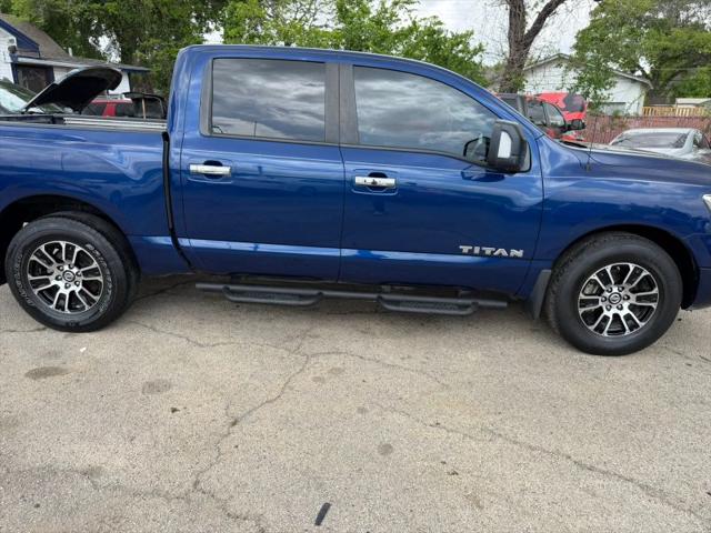 2021 Nissan Titan Crew Cab SV 4x2
