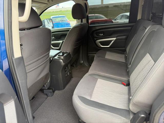 2021 Nissan Titan Crew Cab SV 4x2