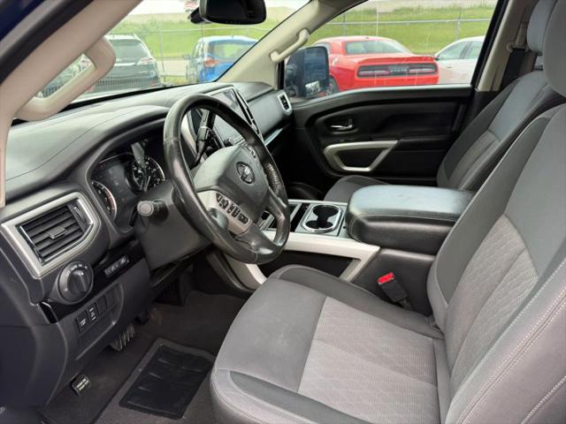 2021 Nissan Titan Crew Cab SV 4x2