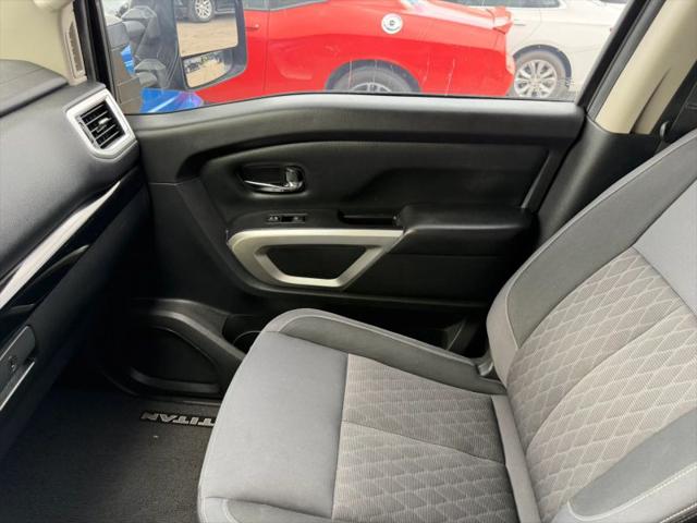 2021 Nissan Titan Crew Cab SV 4x2