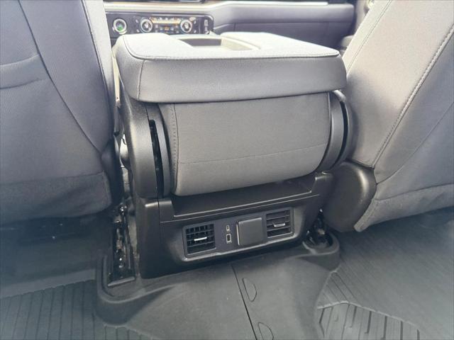 2024 Chevrolet Silverado 1500 4WD Crew Cab Short Bed LT Trail Boss