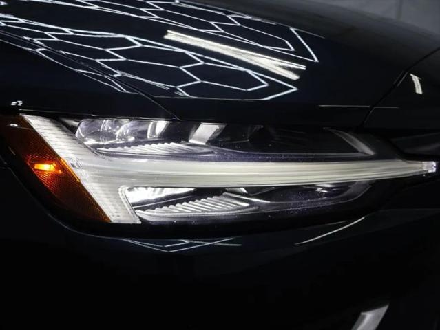 2022 Volvo S60 B5 Inscription