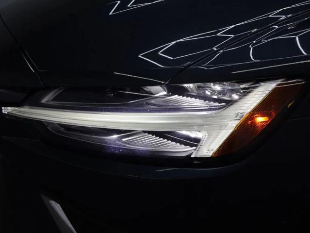 2022 Volvo S60 B5 Inscription
