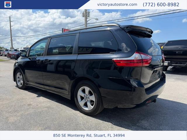 2019 Toyota Sienna LE 8 Passenger
