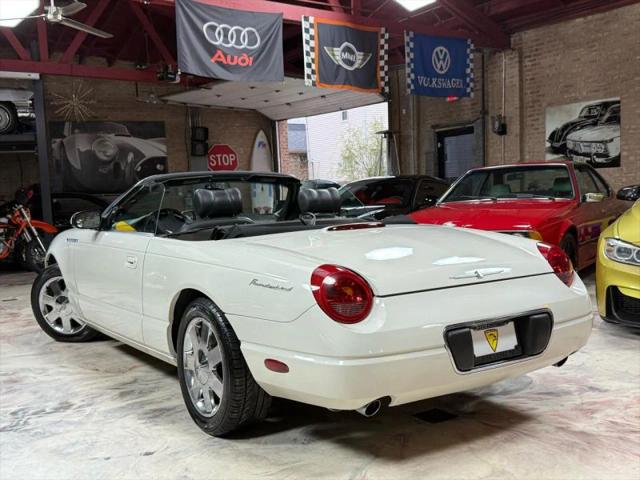 2002 Ford Thunderbird Base