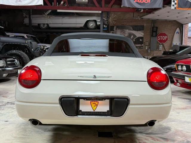 2002 Ford Thunderbird Base