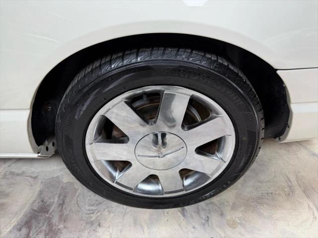 2002 Ford Thunderbird Base