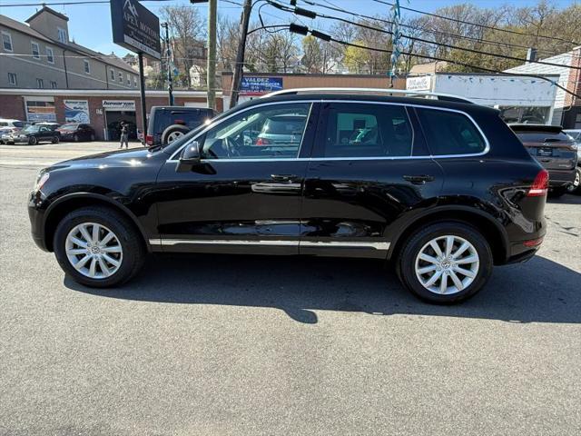 2012 Volkswagen Touareg VR6 Sport
