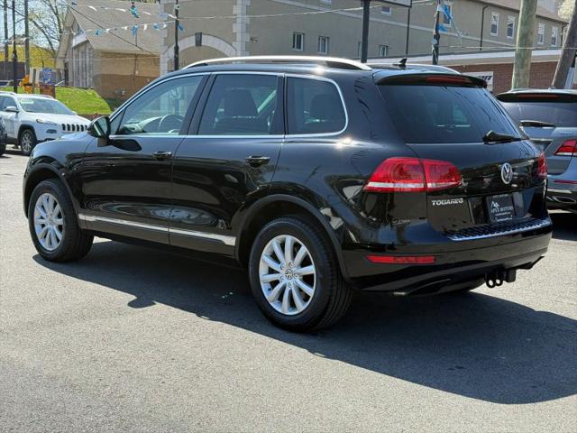 2012 Volkswagen Touareg VR6 Sport