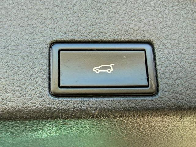 2012 Volkswagen Touareg VR6 Sport
