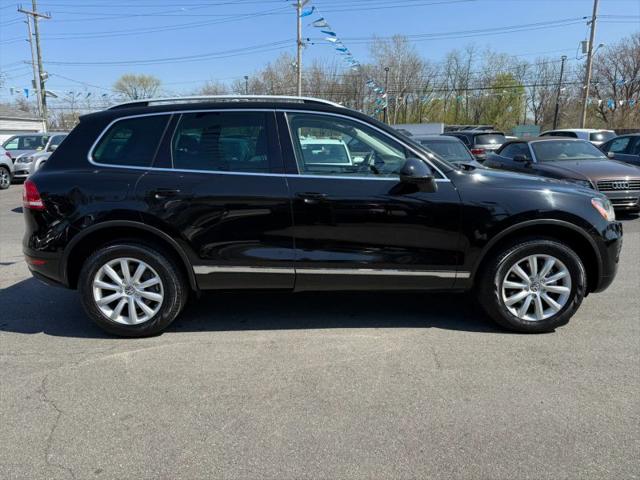 2012 Volkswagen Touareg VR6 Sport