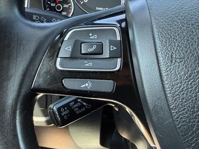 2012 Volkswagen Touareg VR6 Sport