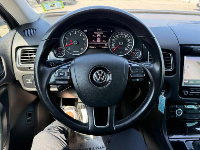 2012 Volkswagen Touareg VR6 Sport