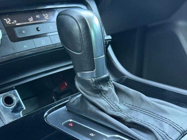 2012 Volkswagen Touareg VR6 Sport