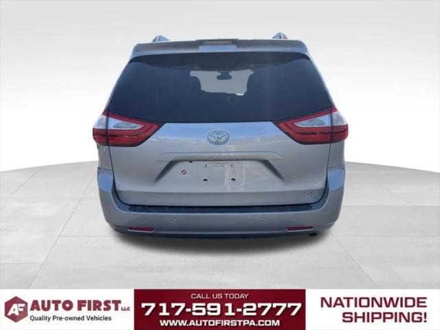 2018 Toyota Sienna XLE 8 Passenger