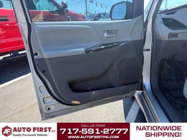 2018 Toyota Sienna XLE 8 Passenger